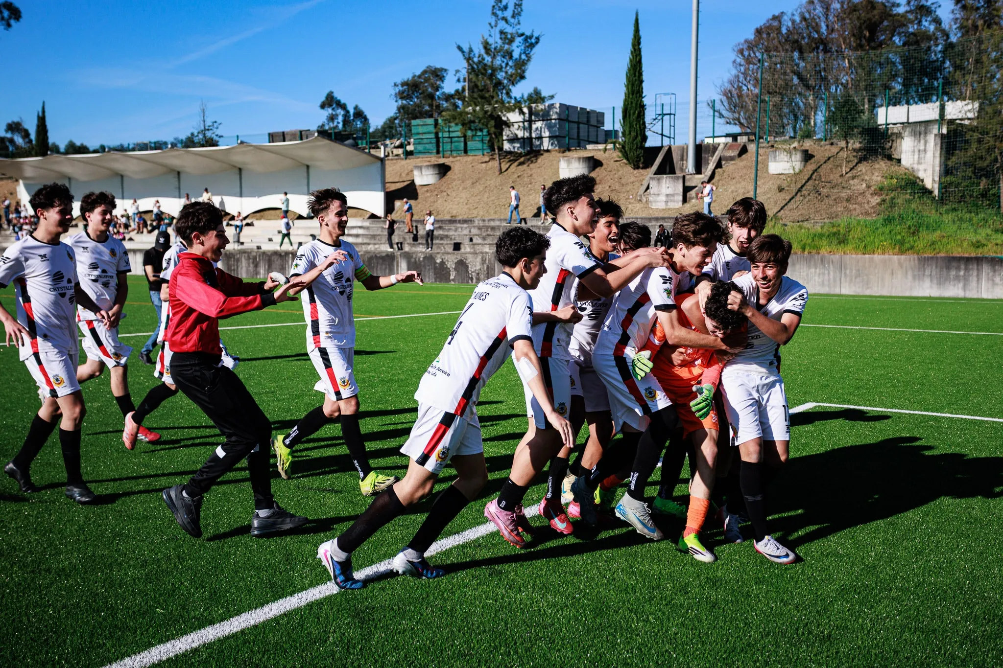 Players celebrate together.